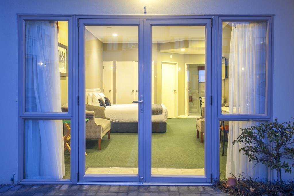 Cornwall Motor Lodge Palmerston North Dış mekan fotoğraf