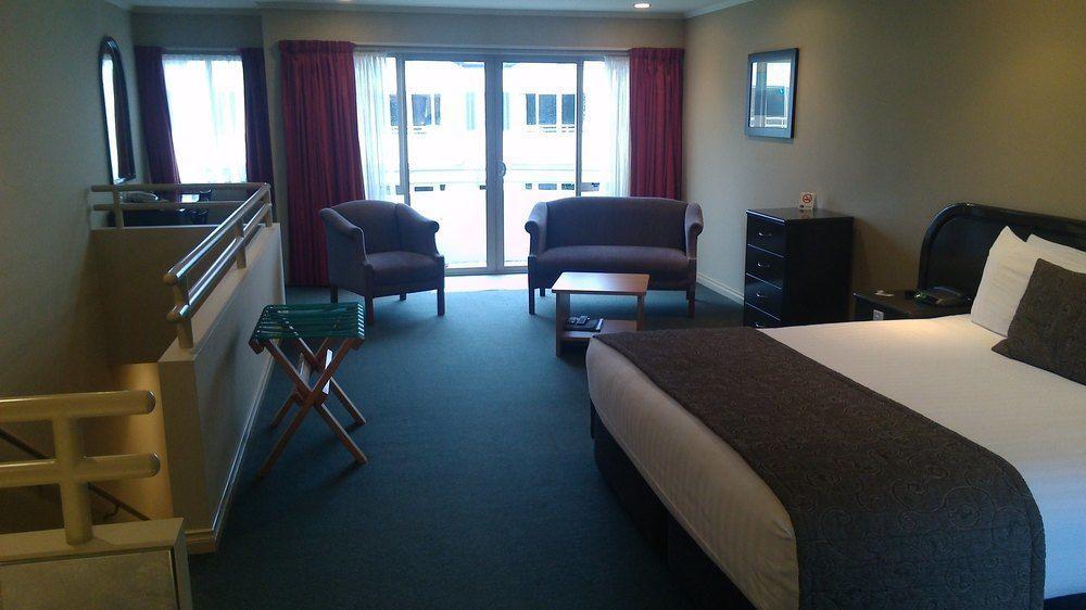 Cornwall Motor Lodge Palmerston North Dış mekan fotoğraf