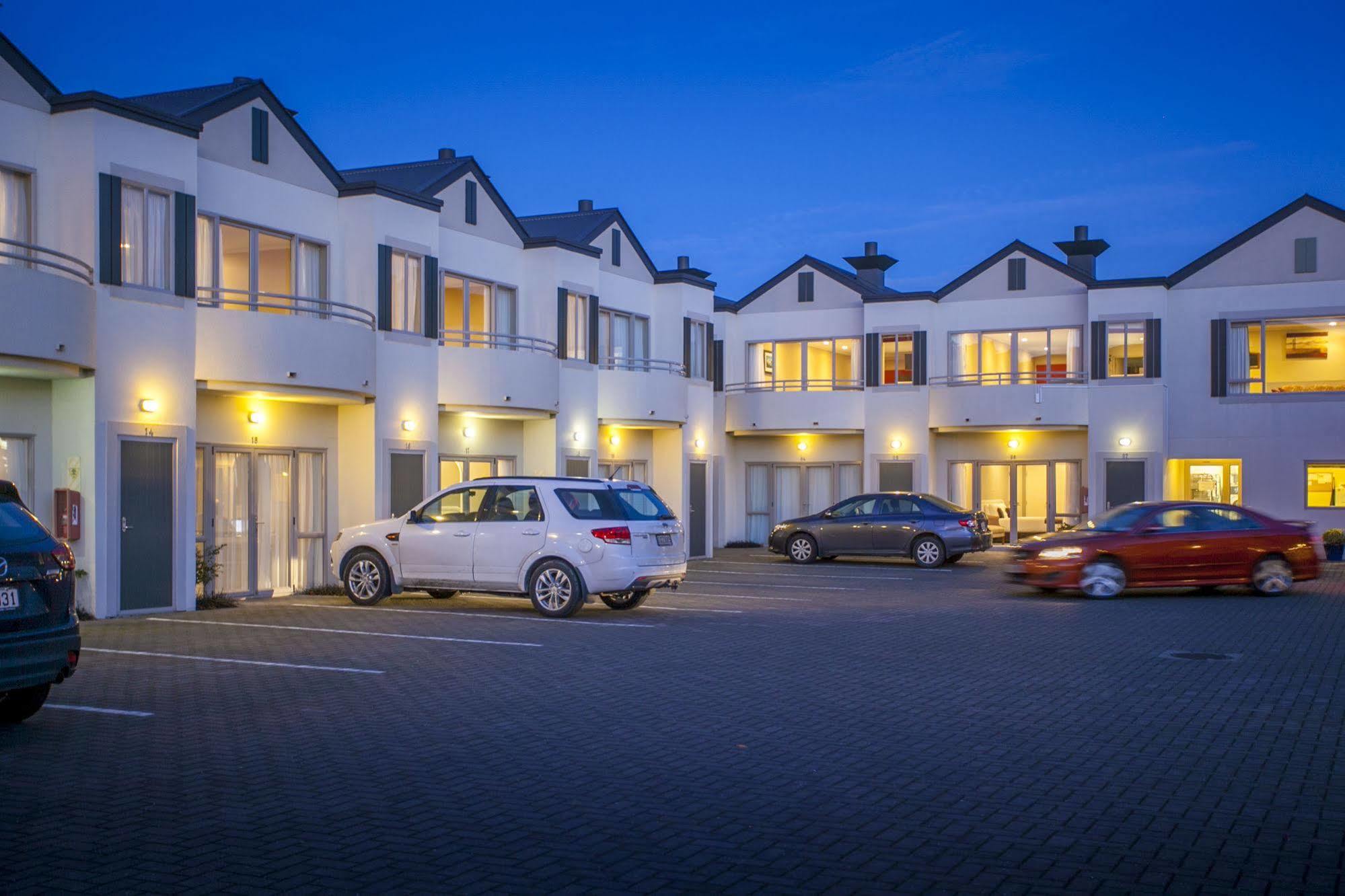 Cornwall Motor Lodge Palmerston North Dış mekan fotoğraf